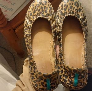 Tieks Leopards